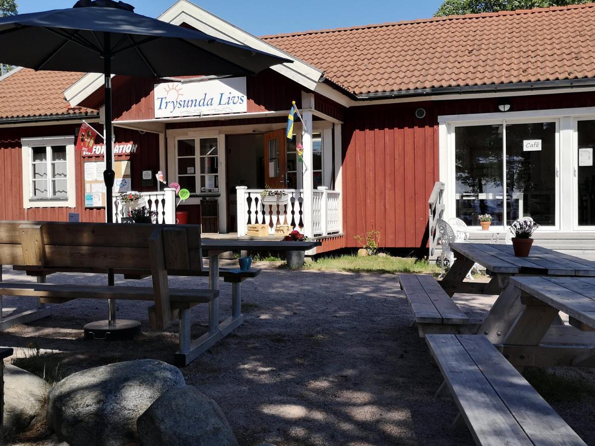 Trysunda Vandrarhem&Skärgårdscafé Exterior foto